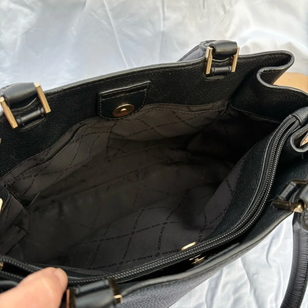 Michael Kors Addison Black and Gold Elegant Shoulder Bag